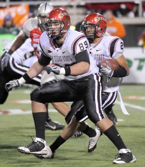 Hunter Hewitt of SDSU blocks